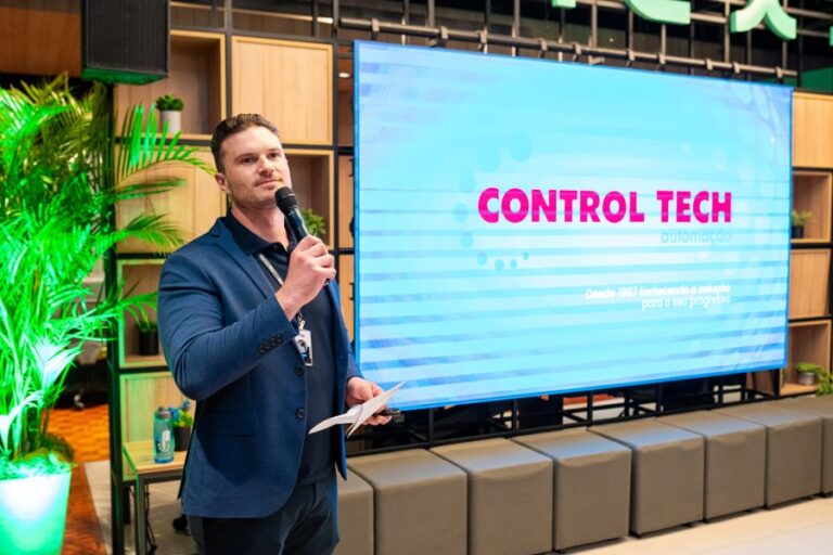 A imagem mostra o líder da Control Tech, Rodrigo Vieira.